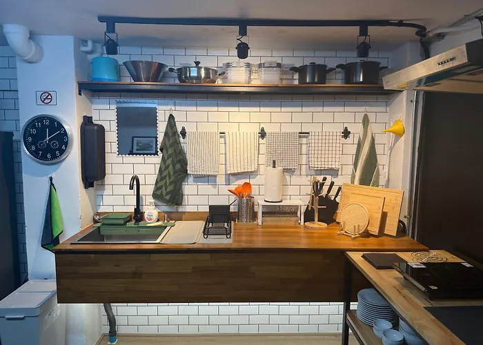 Sleepben New Entire In Sukhumvit Apartment