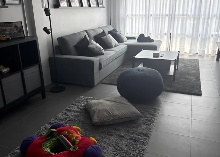 Sleepben New Entire In Sukhumvit Apartment