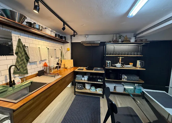 Sleepben New Entire In Sukhumvit Apartment