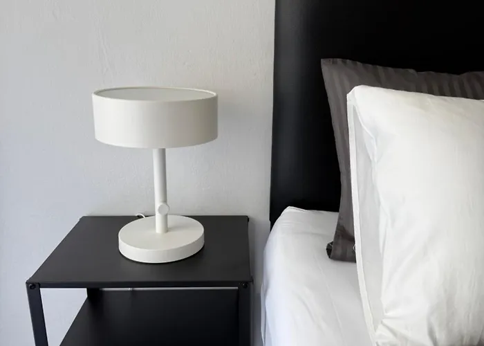 Sleepben New Entire In Sukhumvit Apartment *