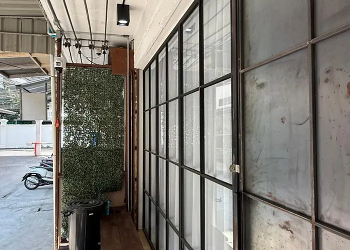 Sleepben New Entire In Sukhumvit Apartment